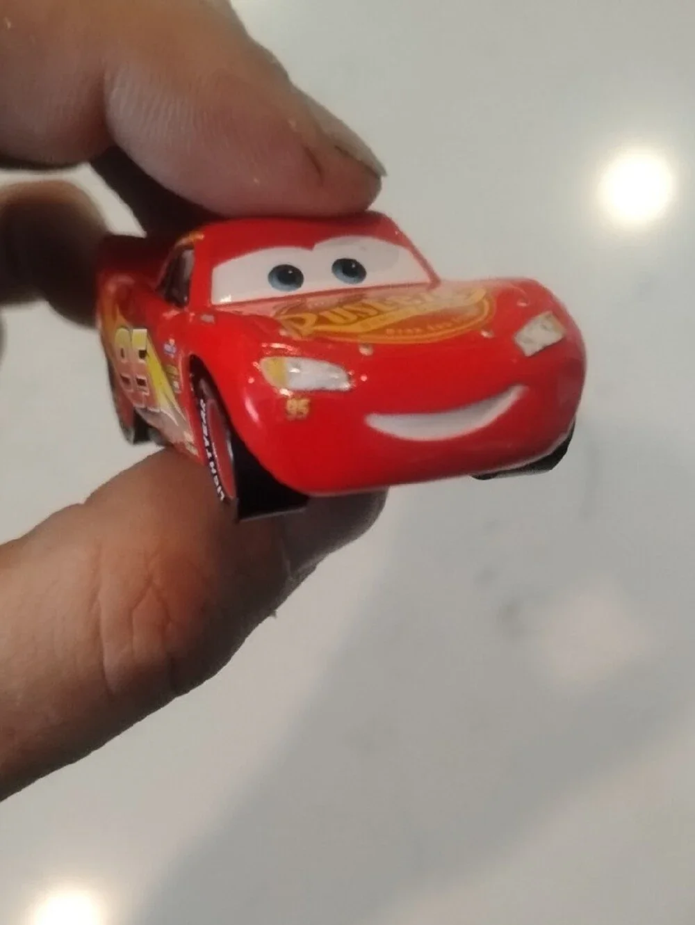 Cars Lightning McQueen Rust-eez Edition Die-Cast Toy Car - Red